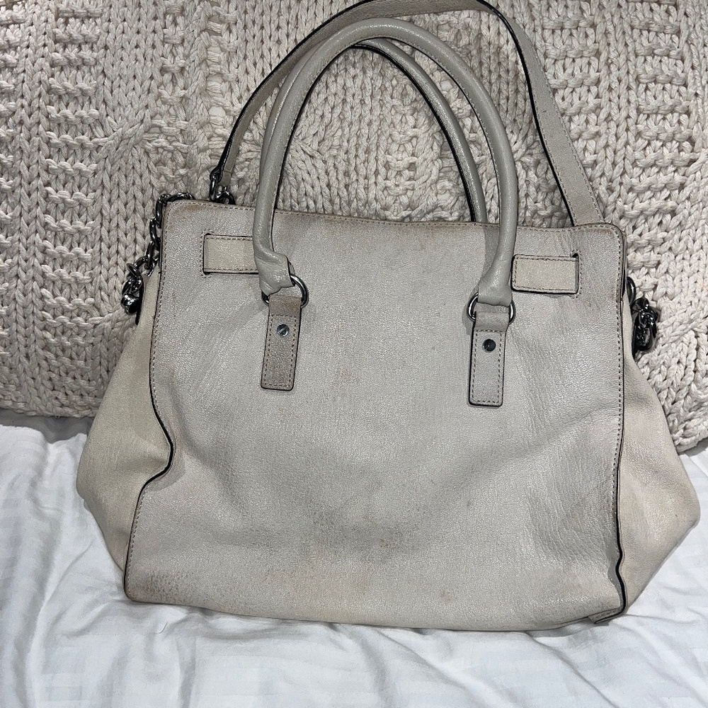 Michael Kors Cream Handbag with Handles & Shoulder Strap - Picture 3 of 11